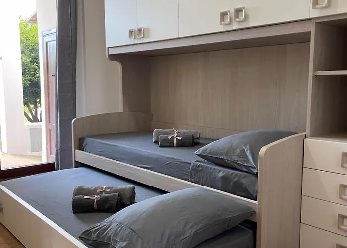 Sa Domo Nyaraló Padru